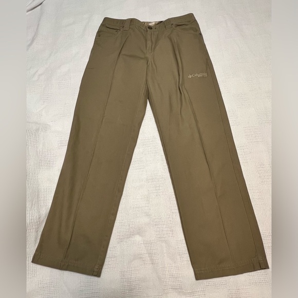 - Columbia cargos - Picture 1 of 7